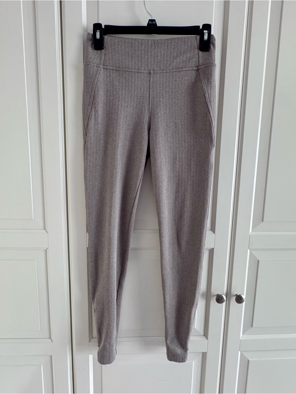 Athleta Slim Ponte Leggings in Taupe Gray